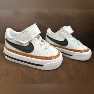 Baby Nike Court Legacy